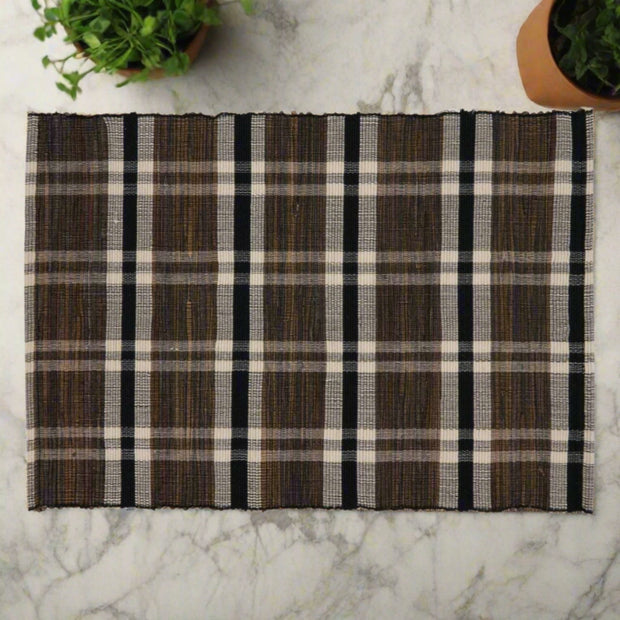 Oblong Water Hyacinth Placemats with Plaid Woven Design - Set of 4 - Home Décor & Things Are Us