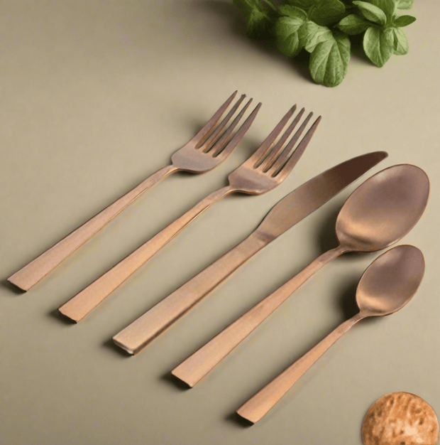 Megachef 20 Piece Cravat Flatware Utensil Set - Home Décor & Things Are Us